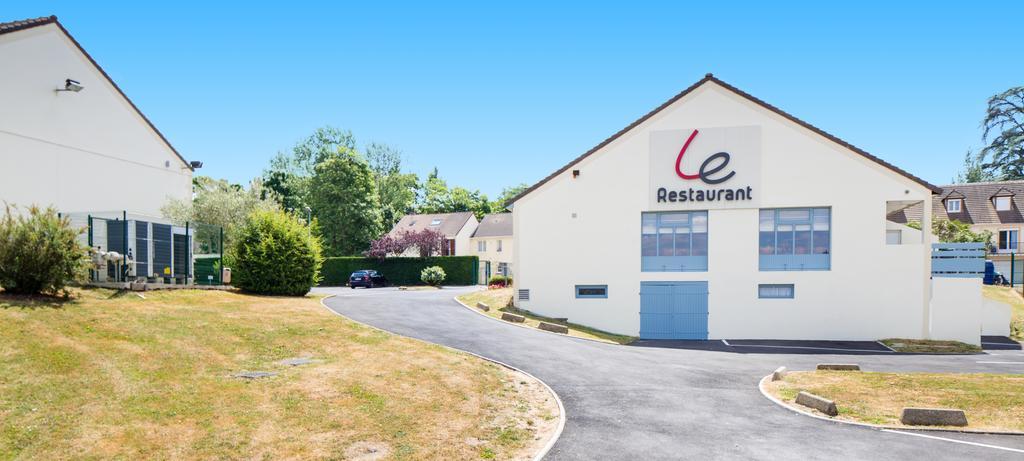 Отель Campanile Melun Sud - Dammarie Les Lys Экстерьер фото